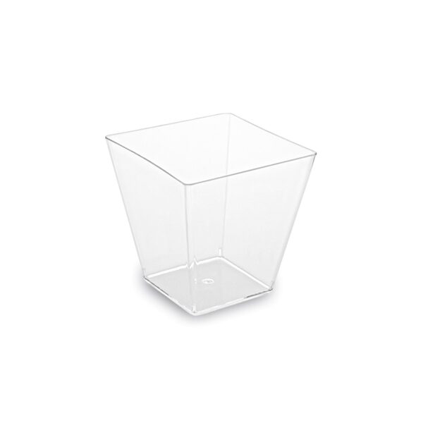 Kelímek hranatý Fingerfood 50x50x45mm/60ml/50ks Kelímek hranatý Fingerfood 50x50x45mm/60ml/50ks Plastový fingerfood kelímek o objemu 60 ml je ideální volbou pro netradiční a stylové servírování jednohubek