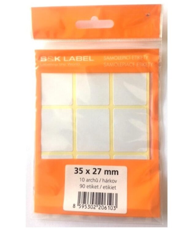 Etikety samolep. 35x27/90 etiket Samolepicí etikety o rozměrech 35 x 27 mm jsou ideální pro běžné použití v kanceláři či domácnosti. Balení obsahuje 90 bílých etiket uspořádaných na arších formátu A6. Tyto etikety jsou vhodné pro ruční popisování a lze je využít k označování dokumentů