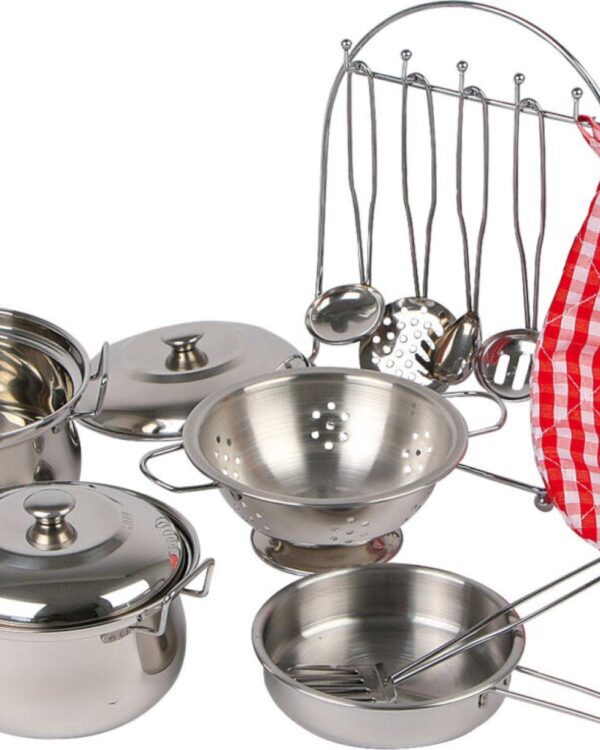 Sada nádobí Gustav kovová Dejte dětem příležitost stát se opravdovými šéfkuchaři! Kovová sada nádobí Gustav přináší 13 dílů praktických kuchyňských pomůcek a stylových hrnců – vše vyrobeno z kovu